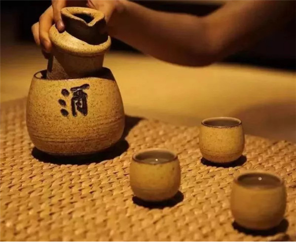 月下一杯酒，萬事盡浮休。65.jpg